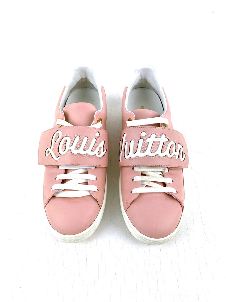Louis Vuitton Sneakers - Str 38