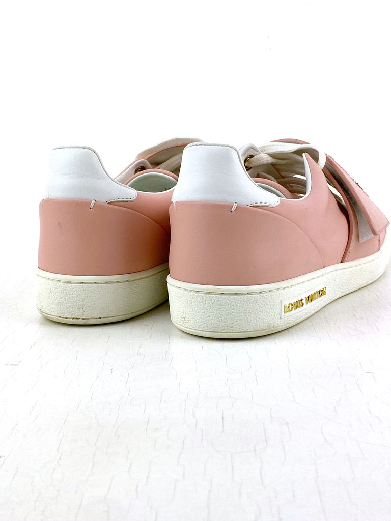 Louis Vuitton Sneakers - Str 38