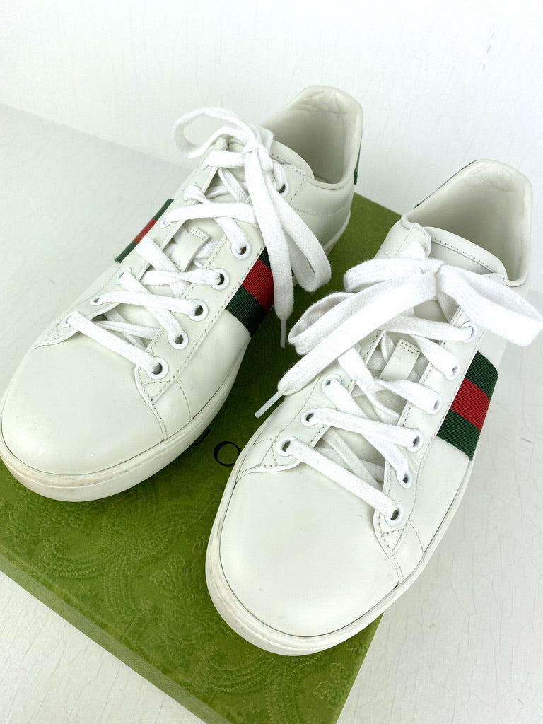 Gucci Ace Leather Trainers/Sneakers - Passer ca str 37,5 (Oprindeligt str 36,5. Men de er store i str!) - (Nypris ca 4.433 kr/595 Euro)