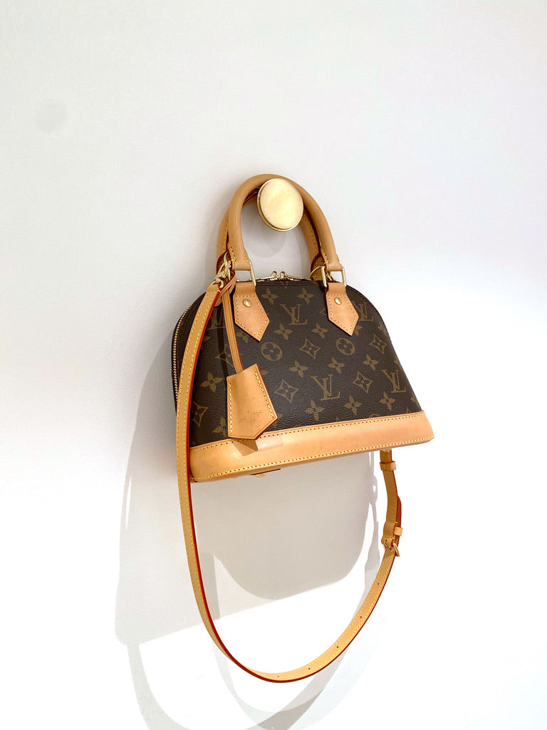 Louis Vuitton Alma BB Monogram Bag - (Nypris 11.600 kr)