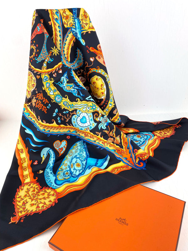 Hermes Tørklæde - Sort/Orange Farvet - 90x90 cm