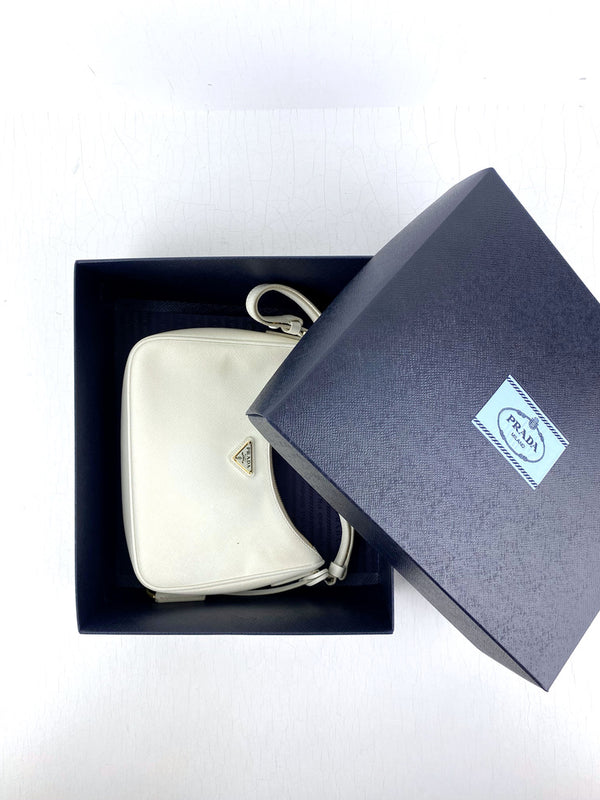 Prada Re-Edition Saffiano leather mini bag - (Nypris 14.800 kr)