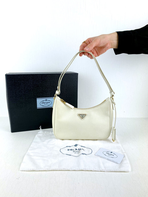 Prada Re-Edition Saffiano leather mini bag - (Nypris 14.800 kr)