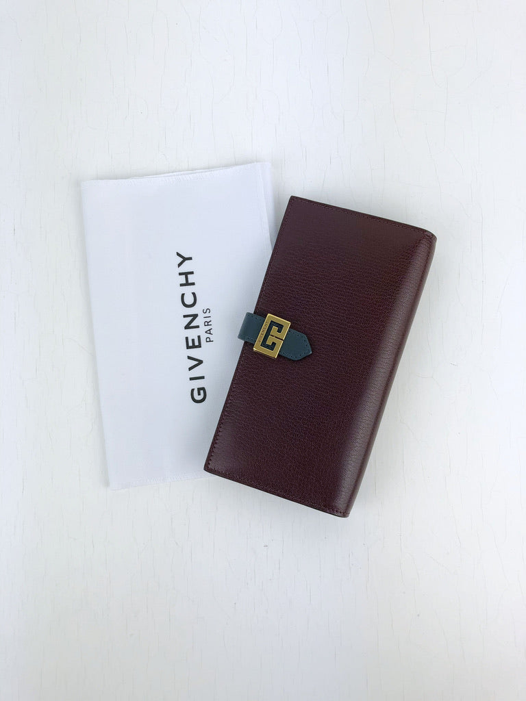 Givenchy Wallet/Pung - (Nypris ca 3.800 kr)