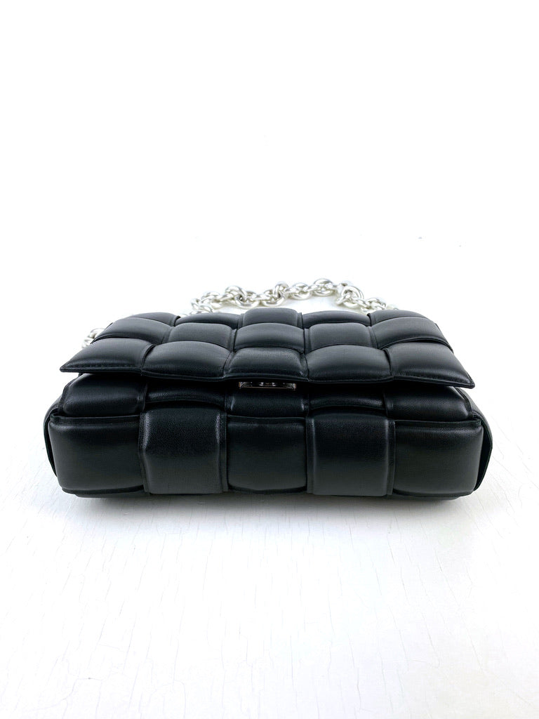 Bottega Veneta Chain Cassette Bag - (Nypris 34.000 kr)