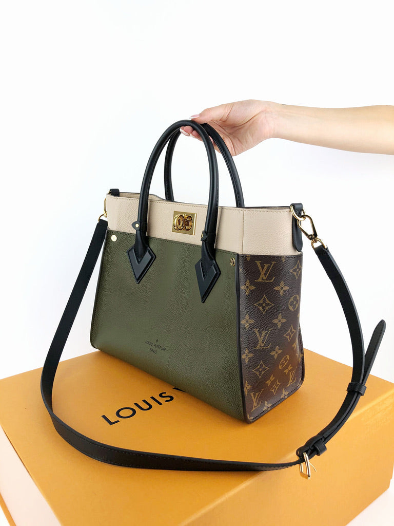 Louis Vuitton On My Side Military Bag/Taske