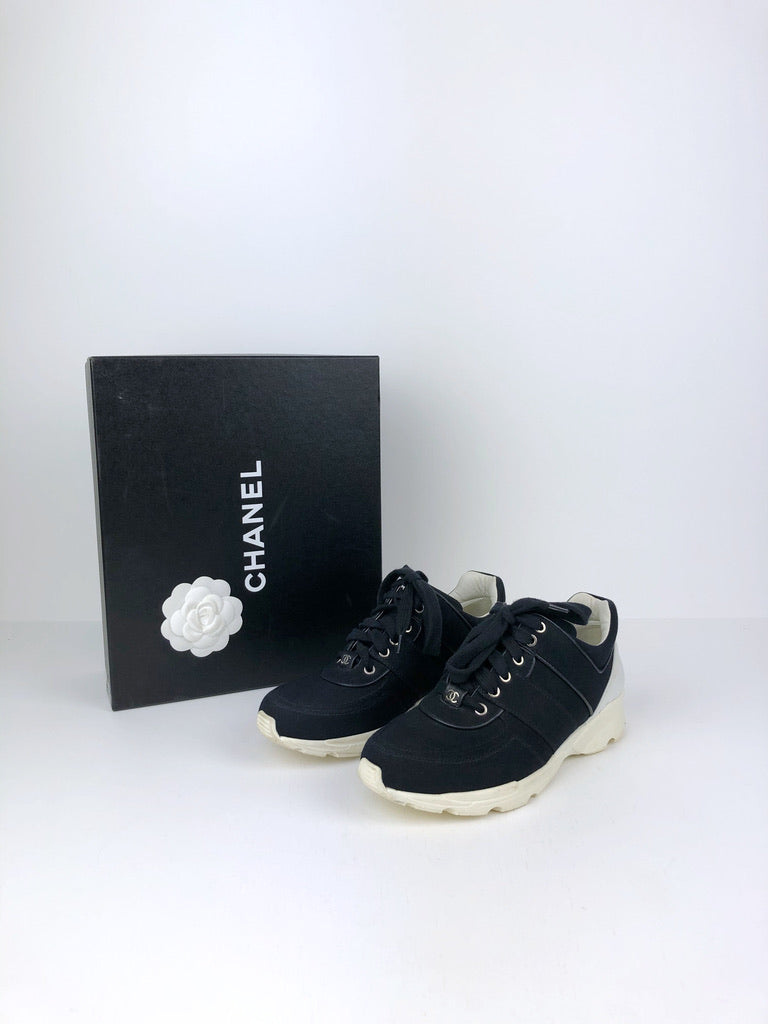 Chanel Sneakers - Str 38