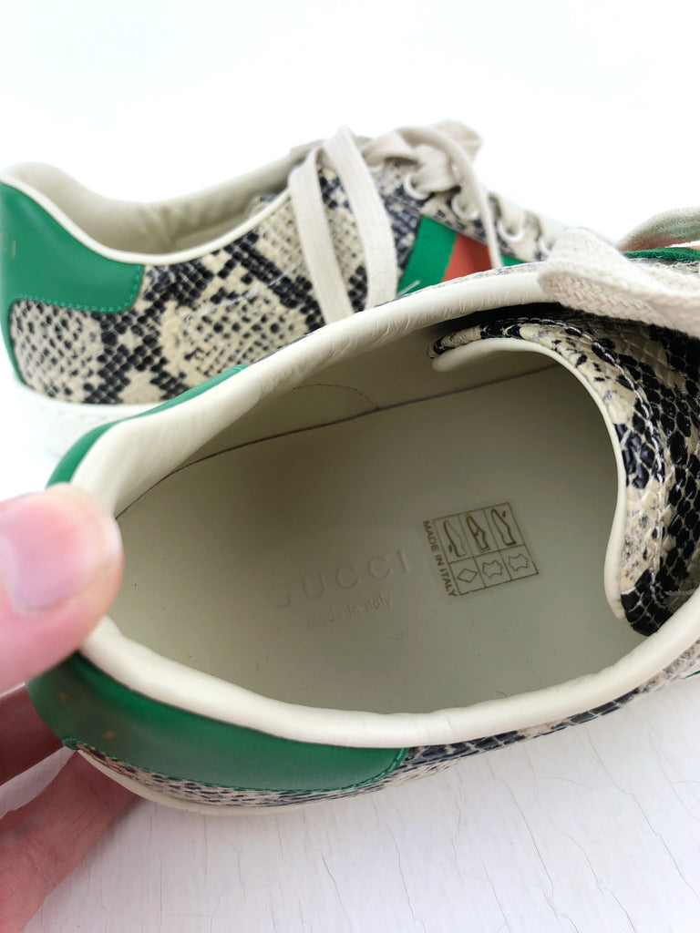 Gucci Sneakers- Passer ca Str 38,5 (Str37,5 Stor I størrelsen)