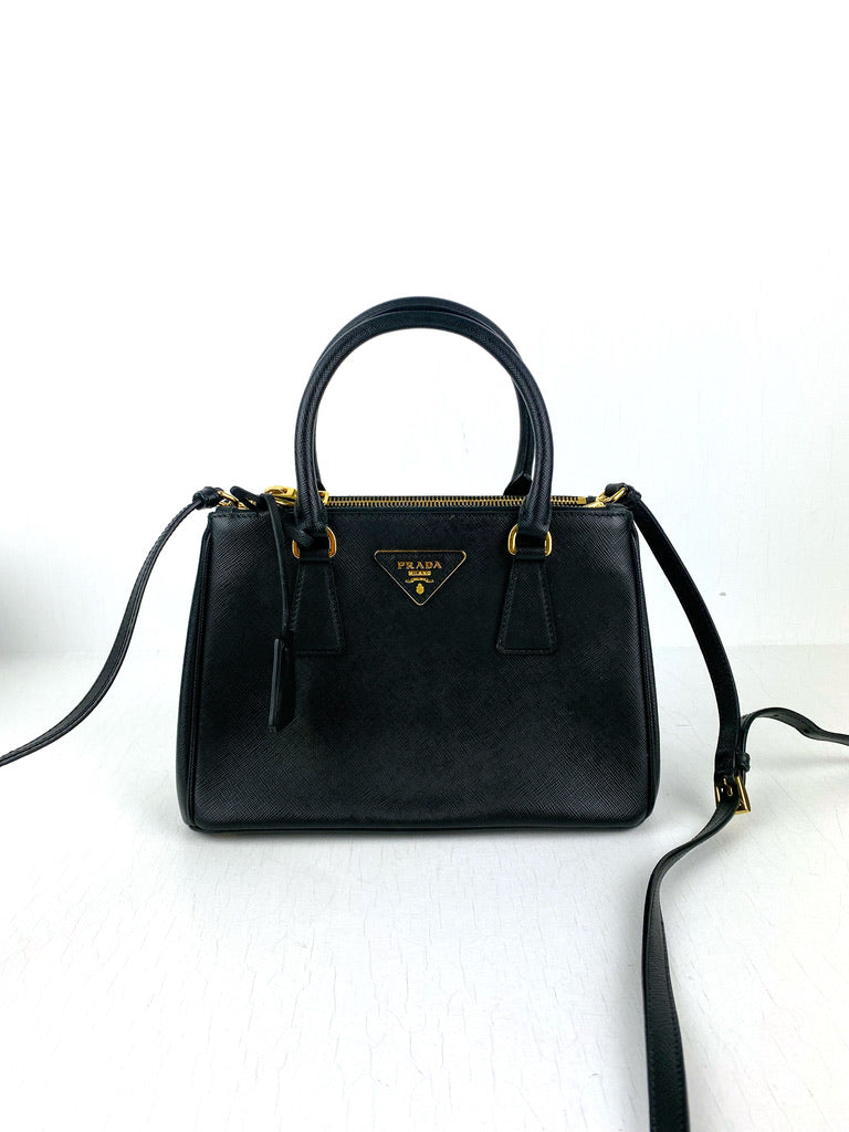 Prada Small Galleria Saffiano Bag - Black - (Nypris 24.000 kr)