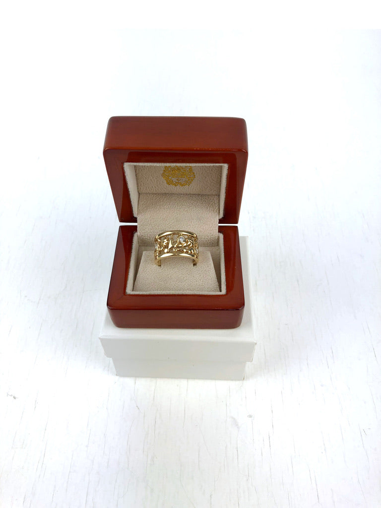 Fingerring - Str ca 53 - 14 Karat guld med 5 ægte diamanter