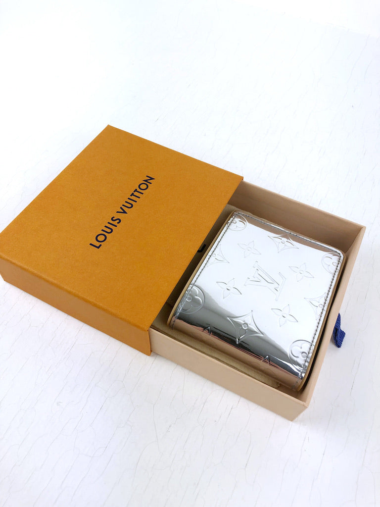 Louis Vuitton - Portefeuille Slender Monogram Mirror Silver Wallet
