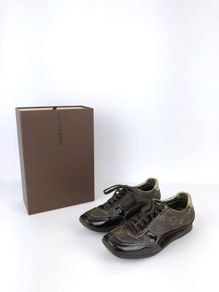 Louis Vuitton Sneakers - Str 39