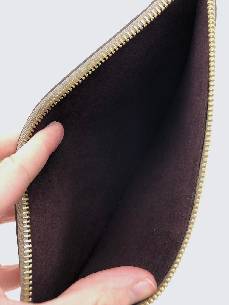 Louis Vuitton Clutch - Monogram Empriente Leather