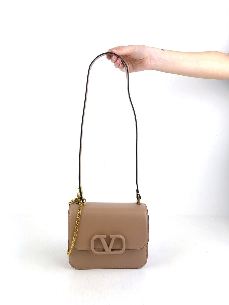 Valentino Garavani - Small V Sling bag