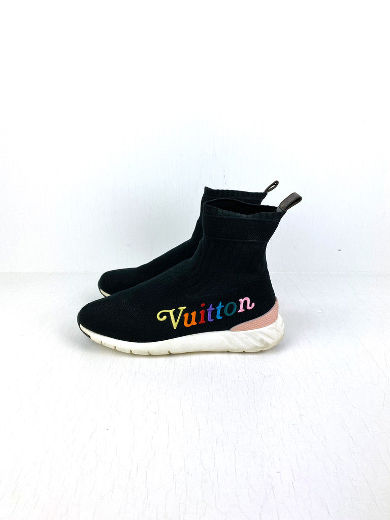 Louis Vuitton Sneakers - Str 38,5