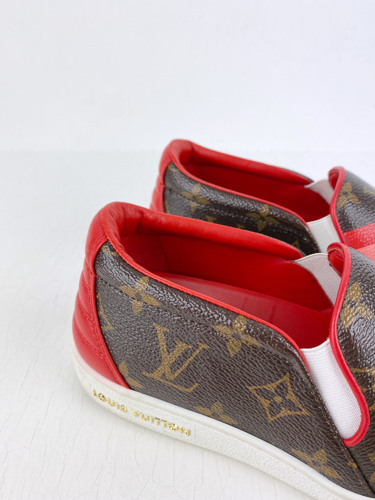 Louis Vuitton Monogram Sneakers - Str 36