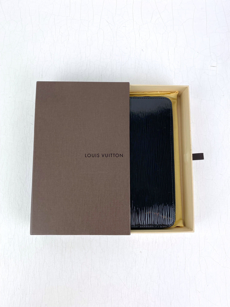 Louis Vuitton Zippy Wallet - Sort Lak Med Sølvhardware - (Nypris ca 5.300 kr)