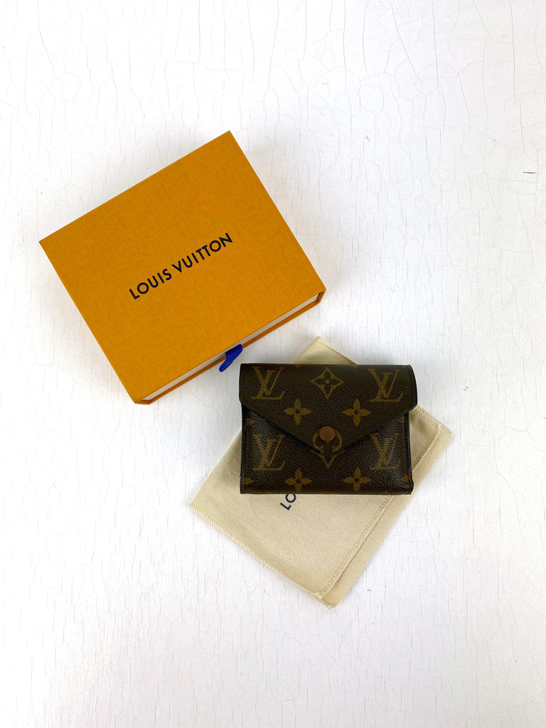 Louis Vuitton Monogram Victorine Pung