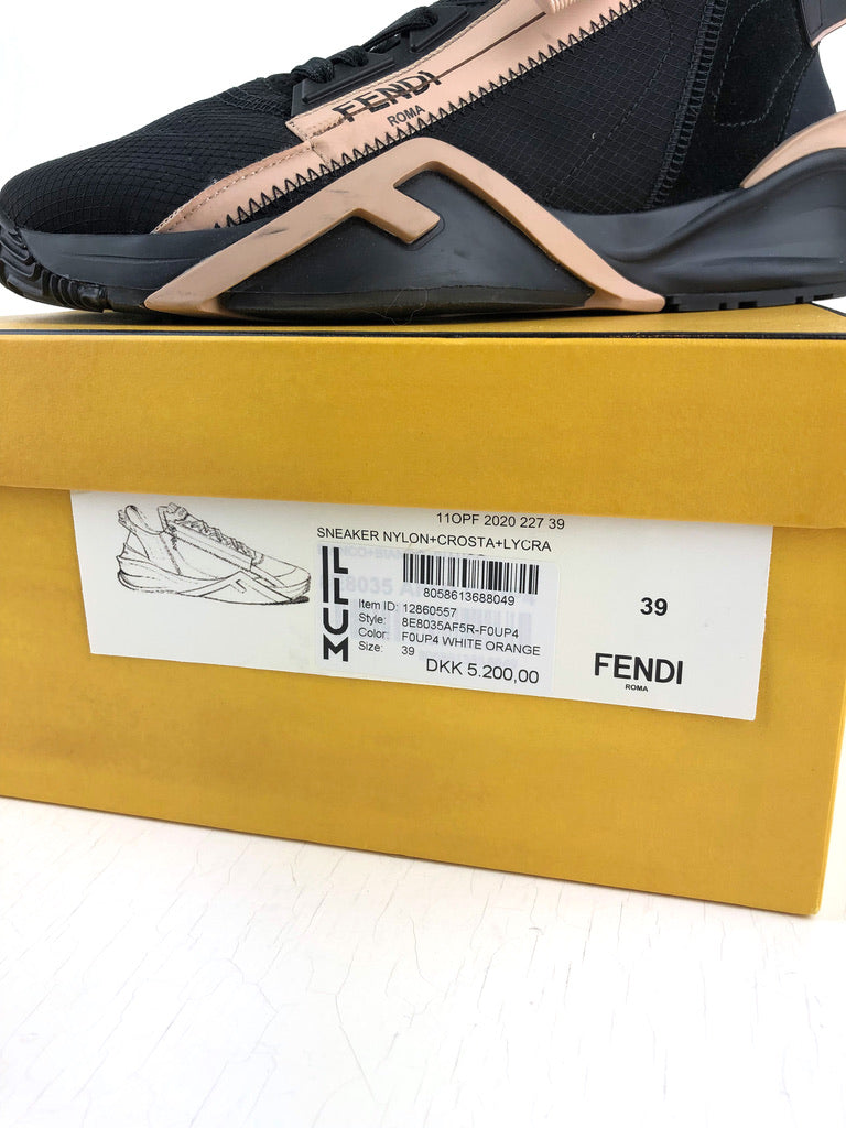 Fendi Sneakers - Str 39