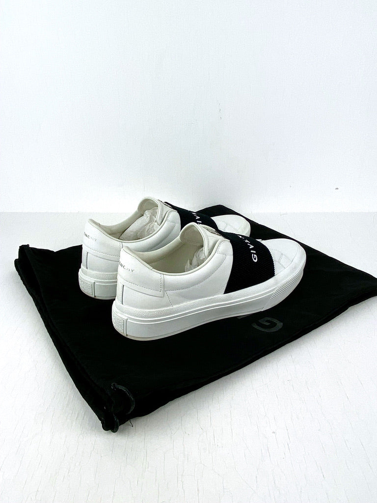Sneakers - Str 39 (Nypris 3.725 kr)