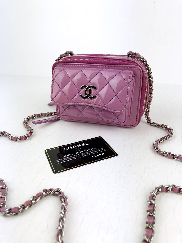 støbt flydende Sjældent Chanel - Lille Lak Taske – Preloved Copenhagen - Køb og salg af luksus  secondhand vare