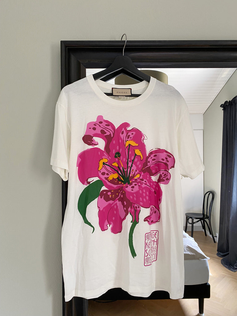 Gucci Women's White X Ken Scott Floral T-Shirt - Oversize Str S