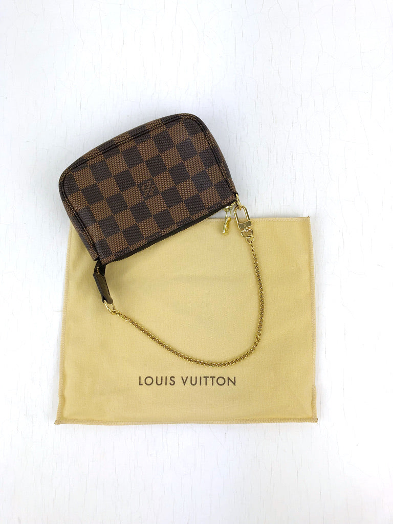 Louis Vuitton Mini Pochette Damier
