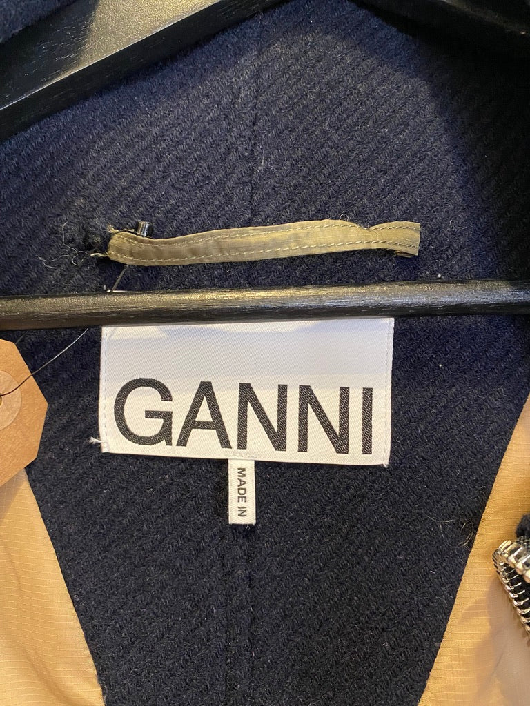 Ganni Jakke - Str 36 Oversize